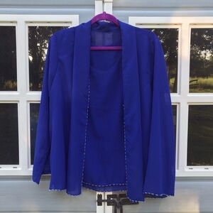 Rich, lightweight blue dress shirt combo